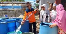 Distribusi air bersih oleh Pemkab Maros dipimpin langsung oleh Plt Bupati Hj. Suhartina Bohari ke Wilayah terdampak kekeringan